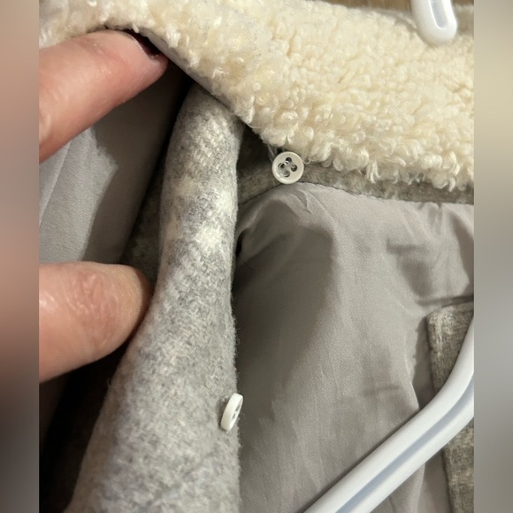 Levi’s  coat - Picture 7 of 9